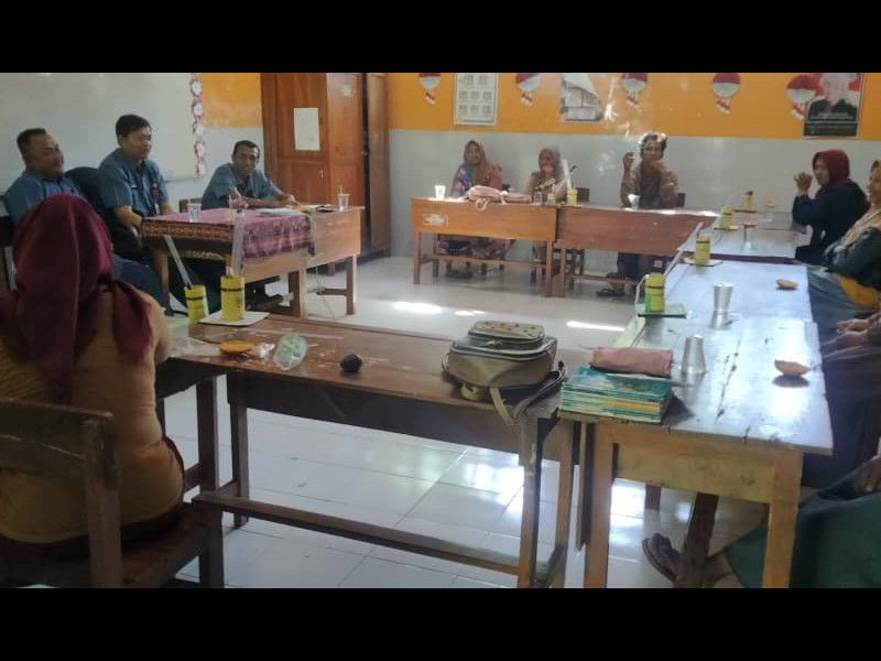 Rapat Kelulusan kelas VI Dengan Wali Murid